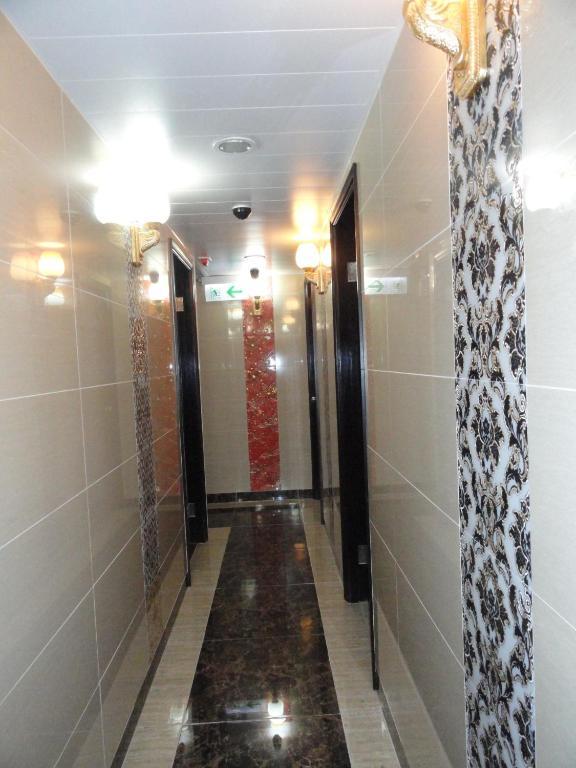 Budget Hostel Block D 10Th Floor Hong Kong Exterior photo