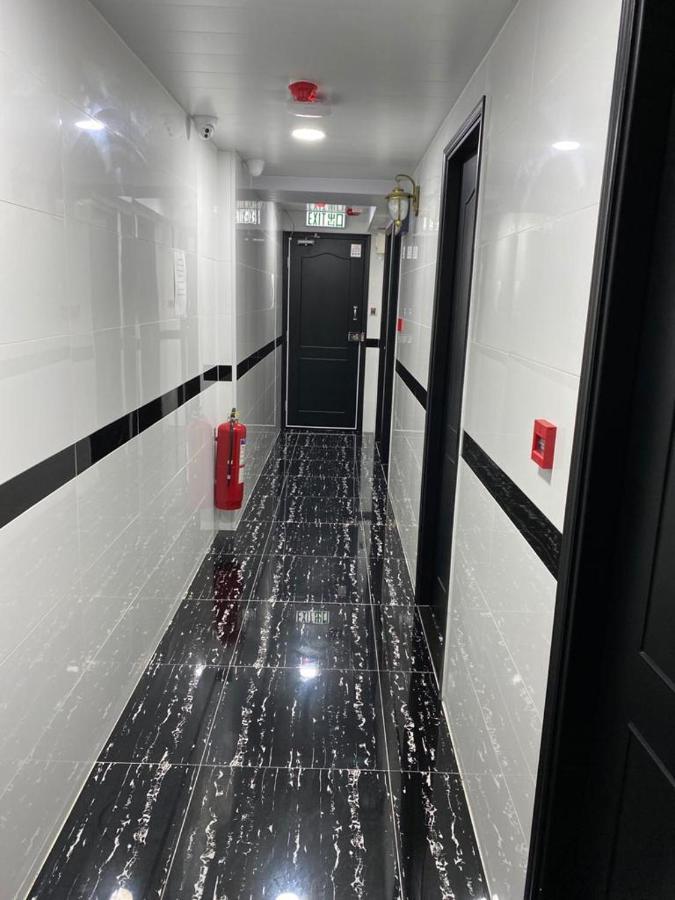 Budget Hostel Block D 10Th Floor Hong Kong Exterior photo